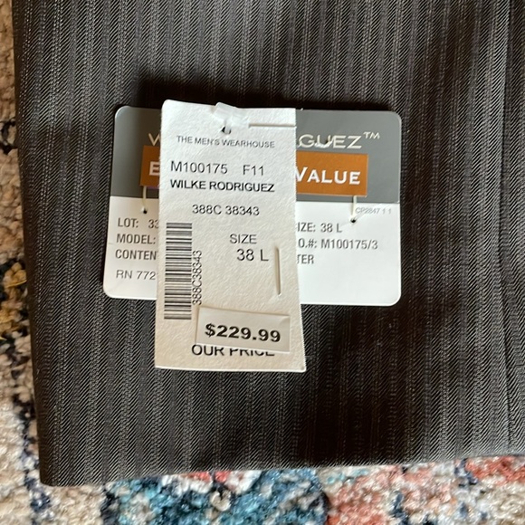 NEW Full Suit Modern Fit Wilke & Rodriguez - Picture 10 of 11